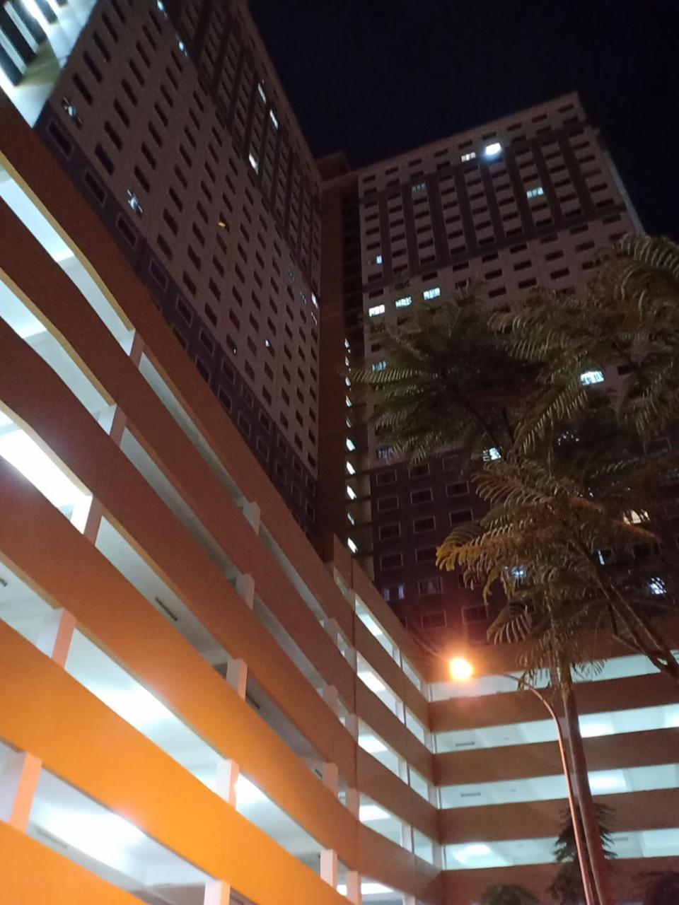 Casa Inderaloka Pantai Batu Buruk Apartment Kuala Terengganu Ngoại thất bức ảnh